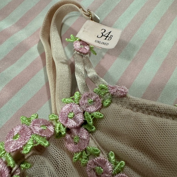 Wicked lattice embroidered rose bud unlined balconette bra - Picture 4 of 6